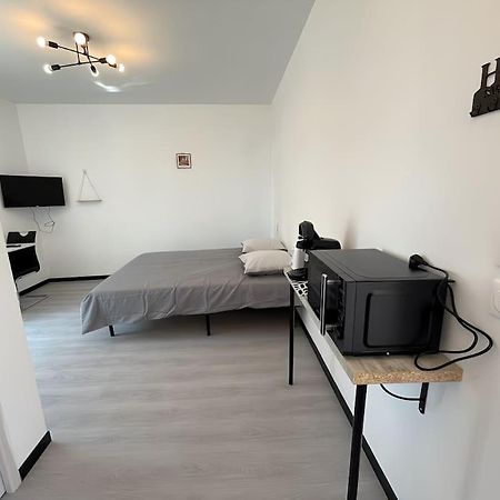 Studio B2 20M2 Cosy 5Min A Pied Des Gares Roanne Esterno foto