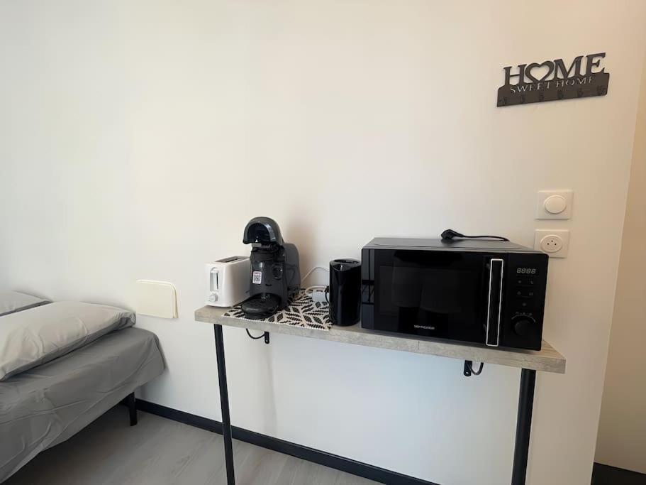 Studio B2 20M2 Cosy 5Min A Pied Des Gares Roanne Esterno foto